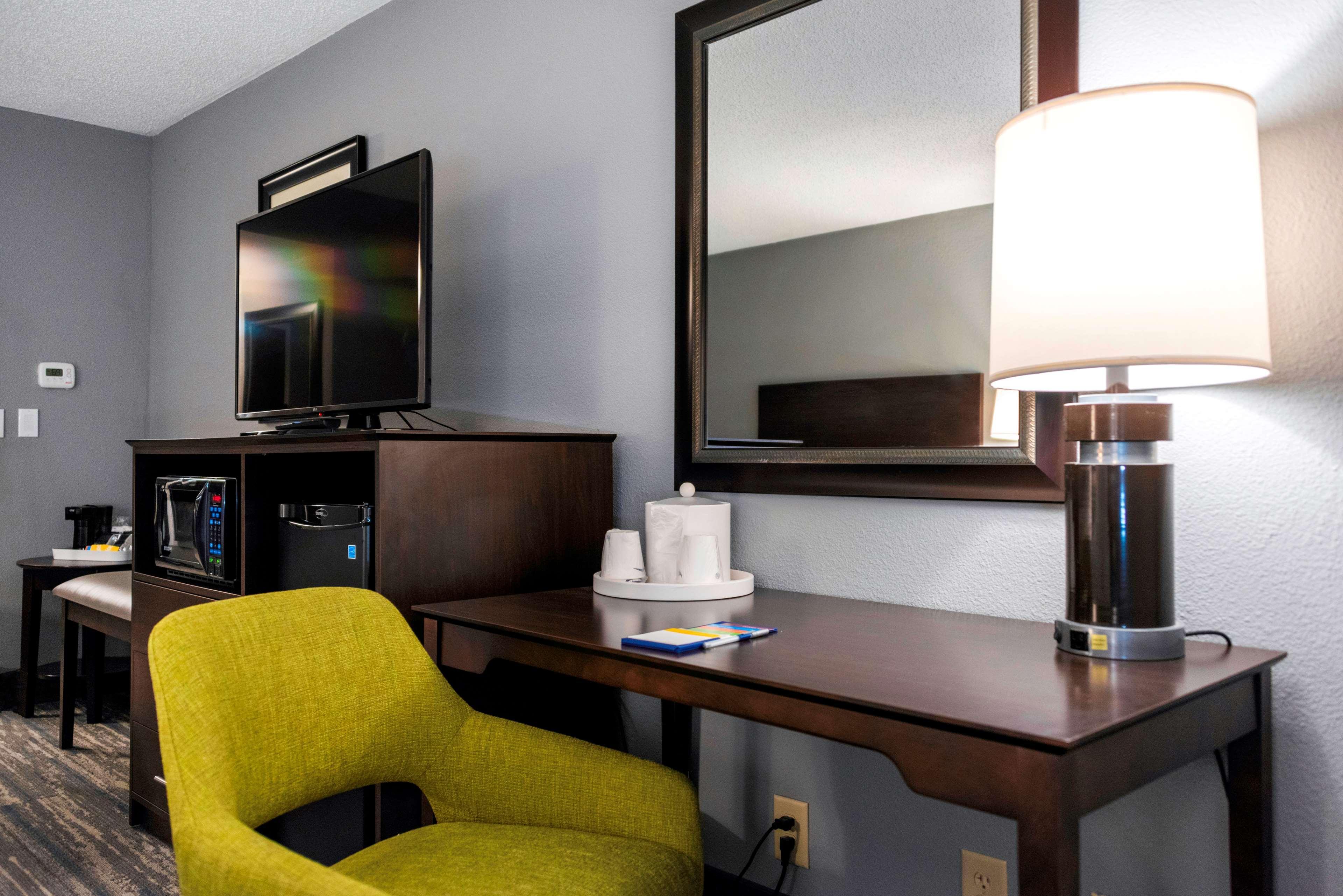 Hampton Inn Kinston Buitenkant foto