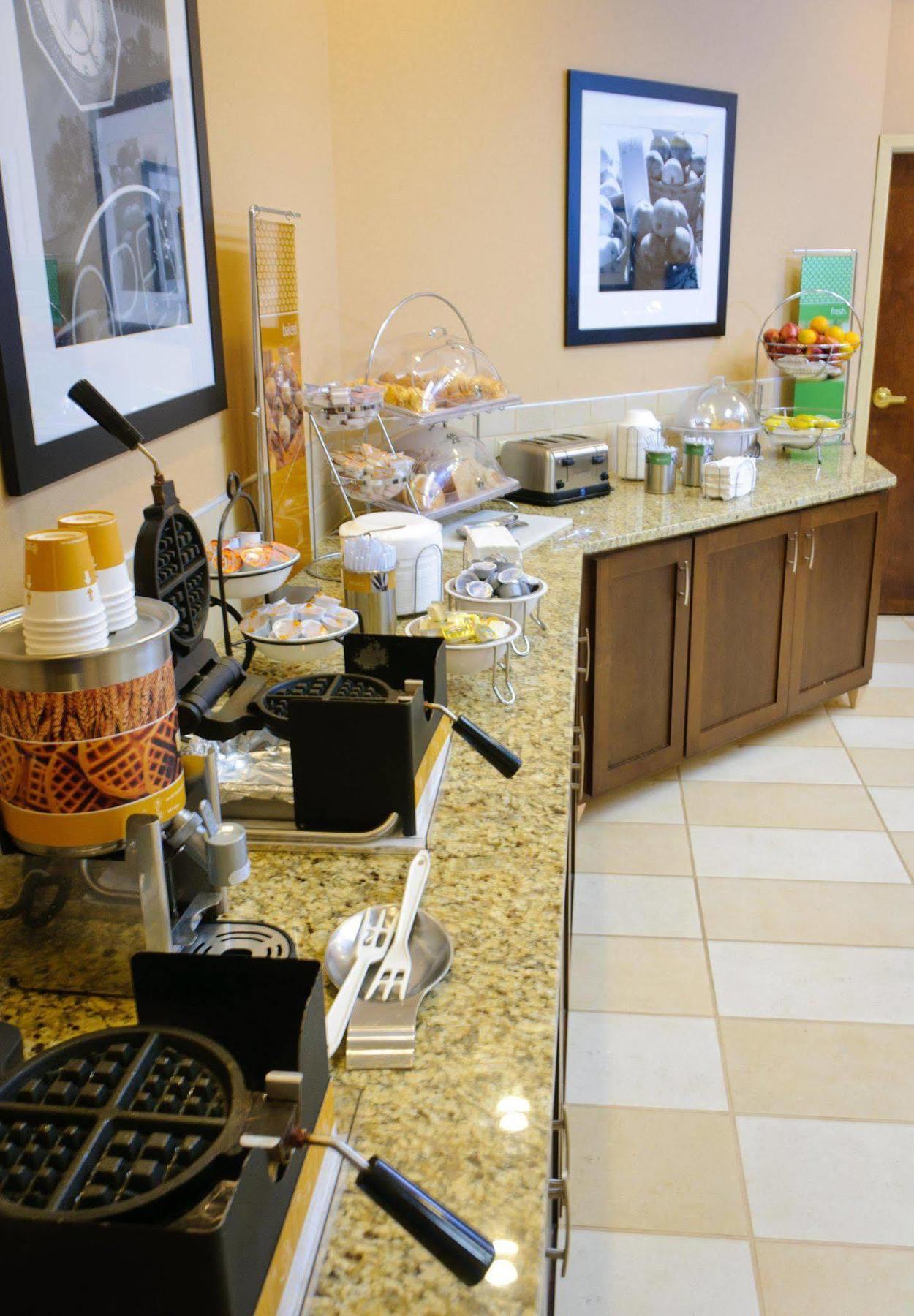 Hampton Inn Kinston Restaurant foto